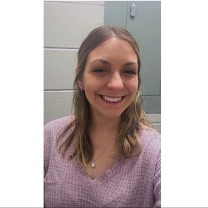 Meet your Posher, Kelly